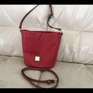 Dooney and Bourke small Thea bag